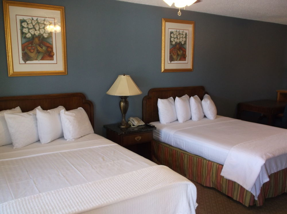 Four Horseman Travel Lodge Pilot Point Esterno foto
